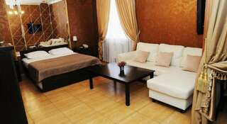 Гостиница Гончаровъ Ульяновск Люкс с 1 спальней-1