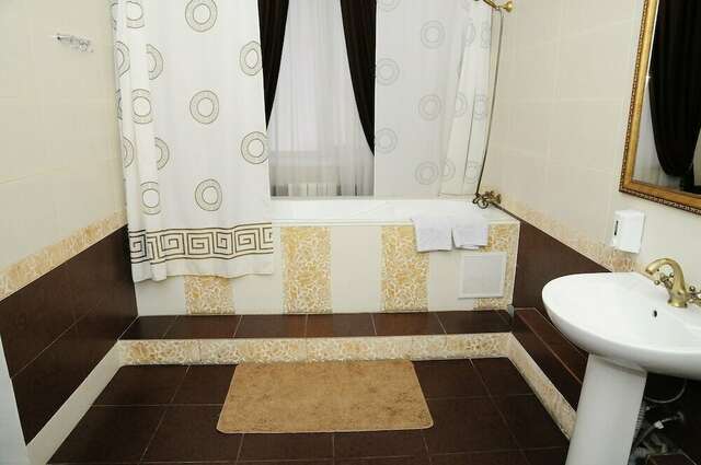 Гостиница Гончаровъ Ульяновск-75